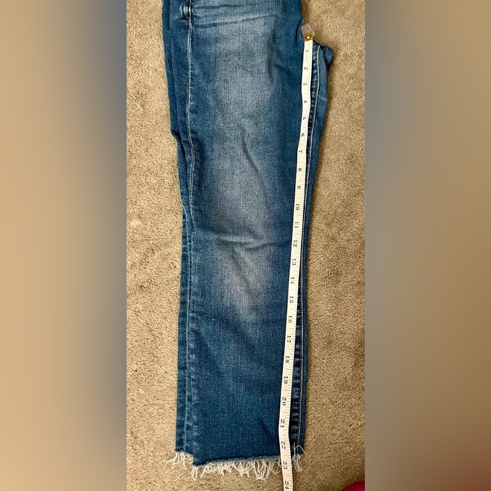GAP True Skinny Mid Rise Jeans | Size 27 (4R) - Picture 6 of 7